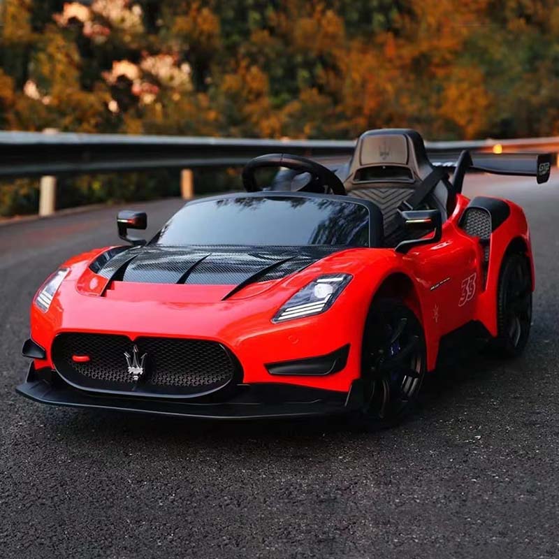 24-V-Fahrrad für Kinder auf dem Maserati MC20 GT2